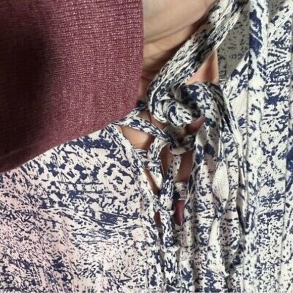 Knot Sisters navy and white tie detail dress size small - Picture 3 of 5